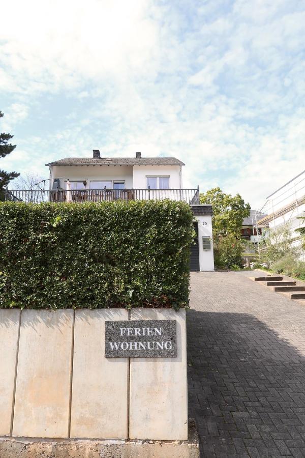 Julia'S Mosel Villa Appartement Nicolas ทราเบิน-ทราร์บาค ภายนอก รูปภาพ
